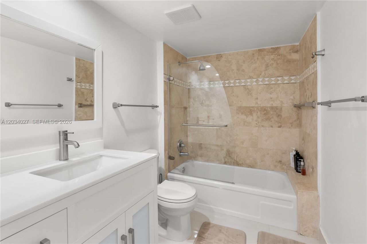 1849 S Ocean Dr , Unit 212, Hallandale Beach, FL 33009 Photo