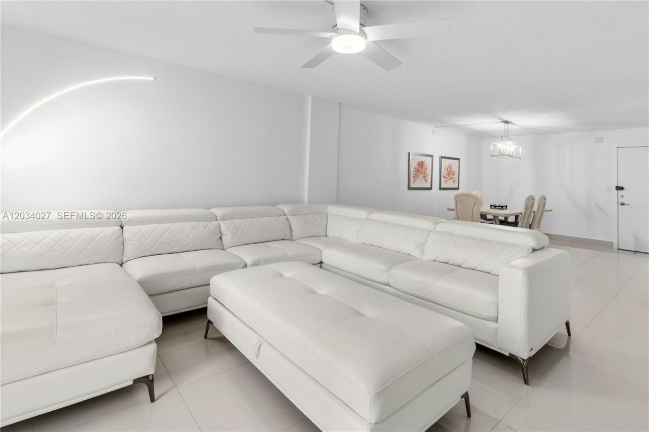 1849 S Ocean Dr , Unit 212, Hallandale Beach, FL 33009 Photo