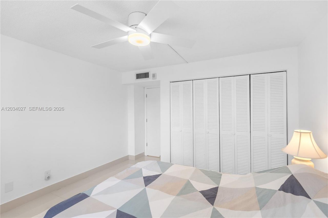 1849 S Ocean Dr , Unit 212, Hallandale Beach, FL 33009 Photo