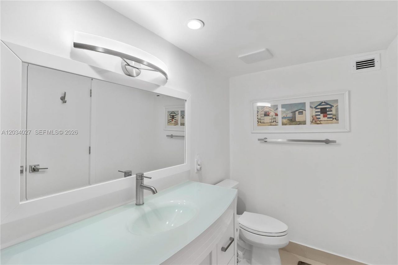 1849 S Ocean Dr , Unit 212, Hallandale Beach, FL 33009 Photo