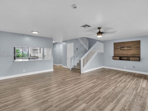4430 NW 92nd Way, Sunrise, FL 33351