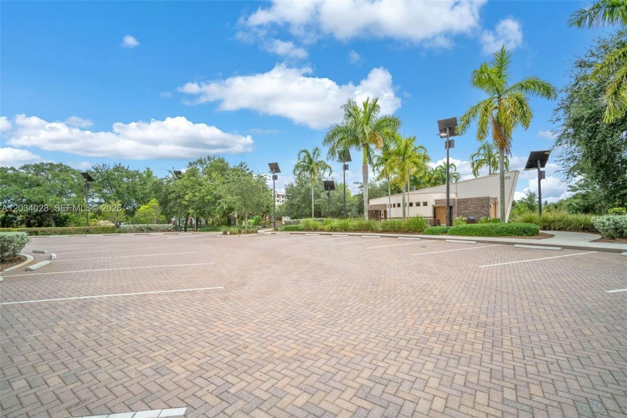 4430 NW 92nd Way, Sunrise, FL 33351 Photo