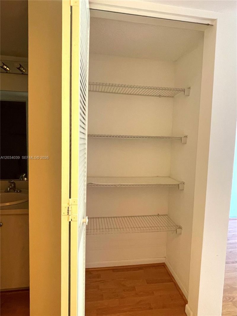 16171 Blatt Blvd , Unit 212, Weston, FL 33326 Photo