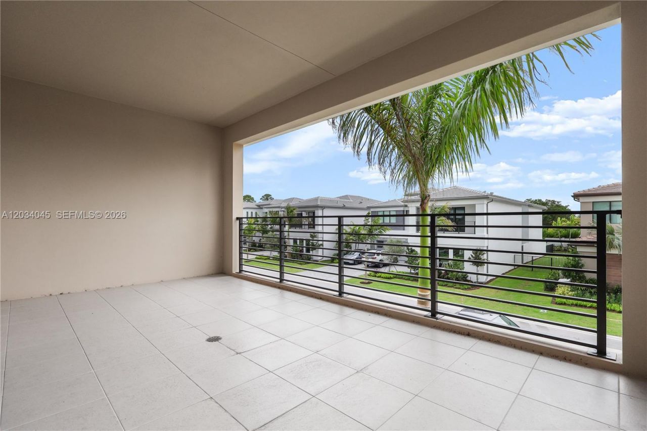9523 Royal Woods Mnr, Boca Raton, FL 33434 Photo