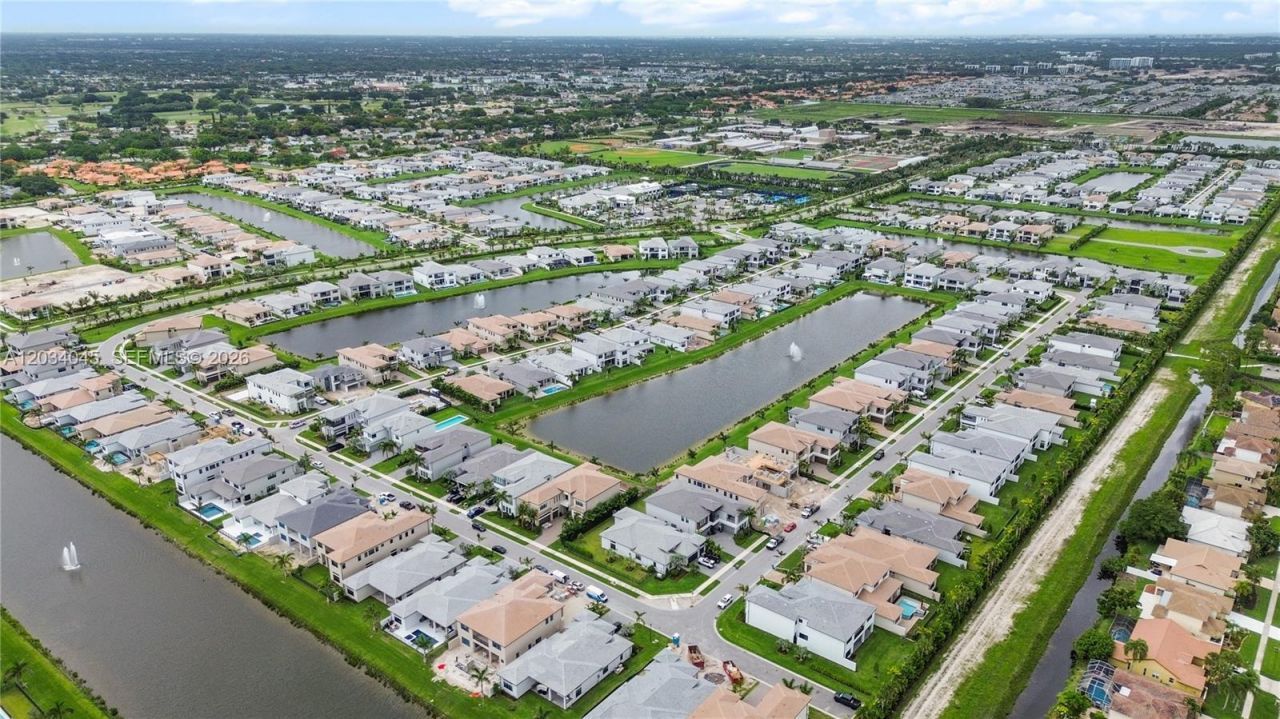 9523 Royal Woods Mnr, Boca Raton, FL 33434 Photo