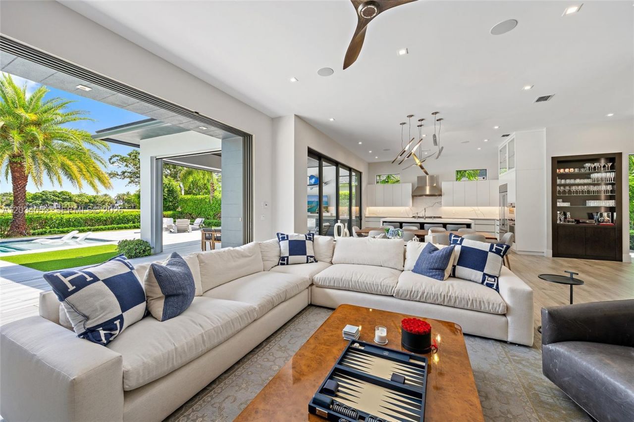162 Commodore Dr , Jupiter, FL 33477 Photo