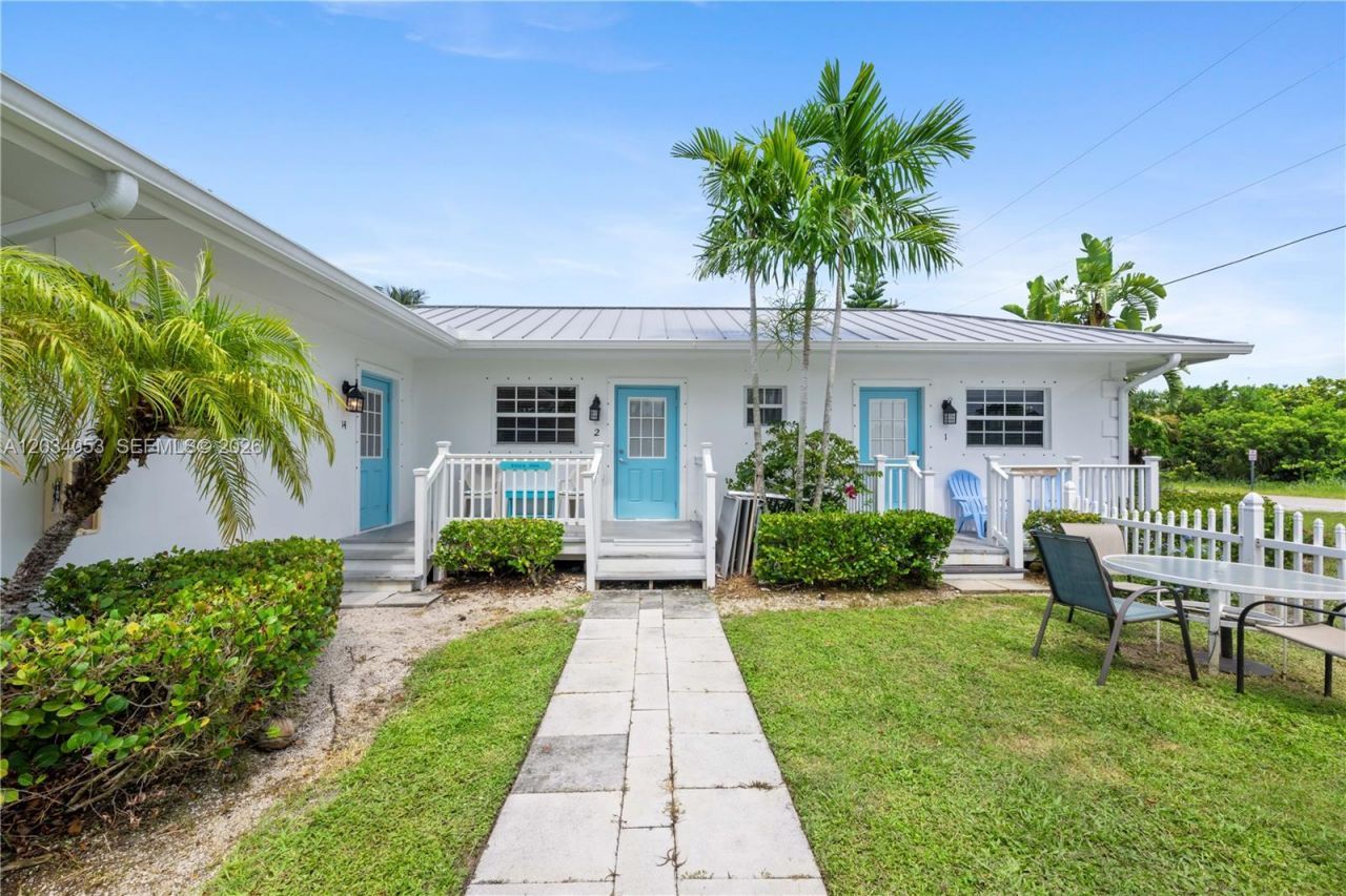 2502 Tamarind Dr , Fort Pierce, FL 34949 Photo