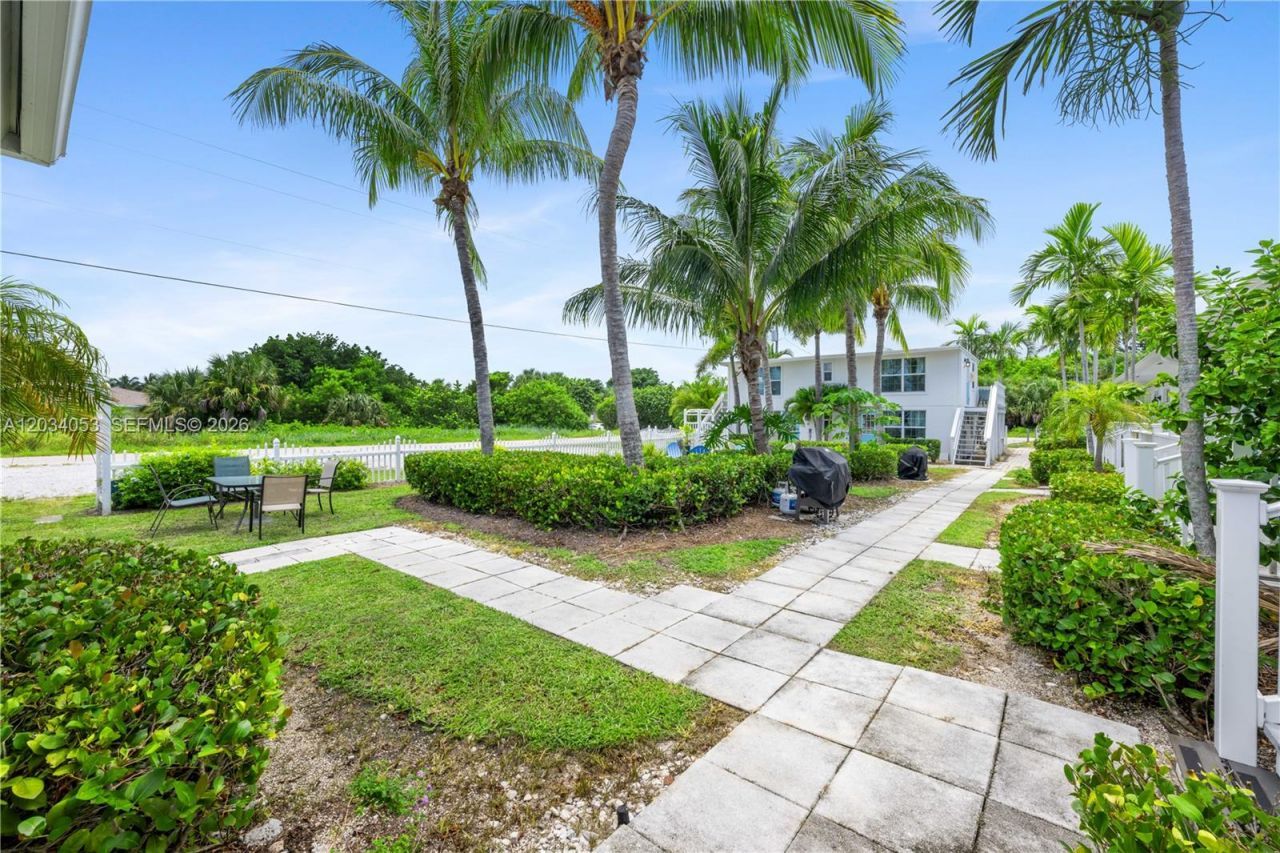 2502 Tamarind Dr , Fort Pierce, FL 34949 Photo