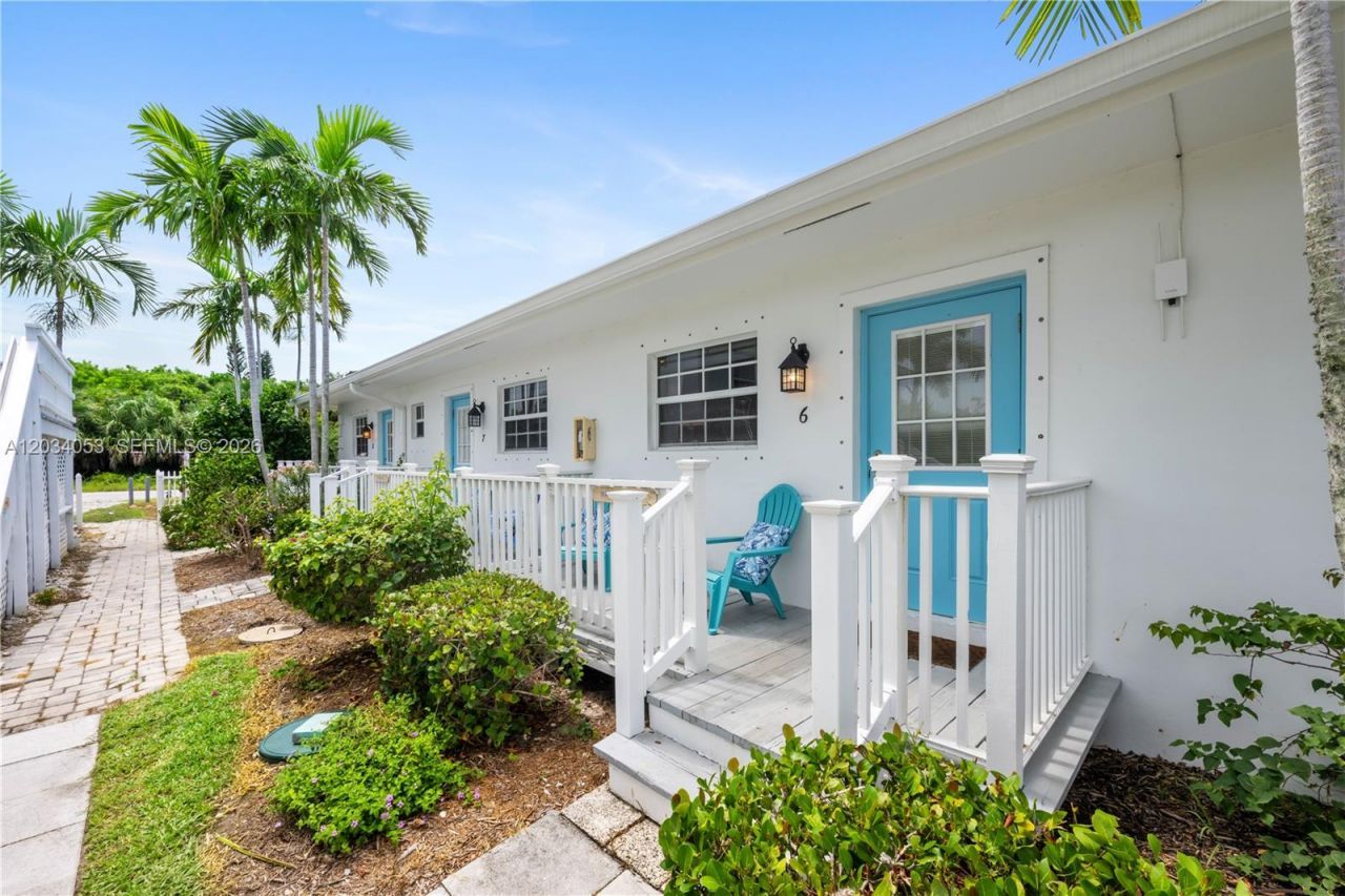 2502 Tamarind Dr , Fort Pierce, FL 34949 Photo