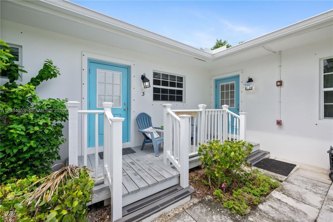 2502 Tamarind Dr , Fort Pierce, FL 34949 Photo