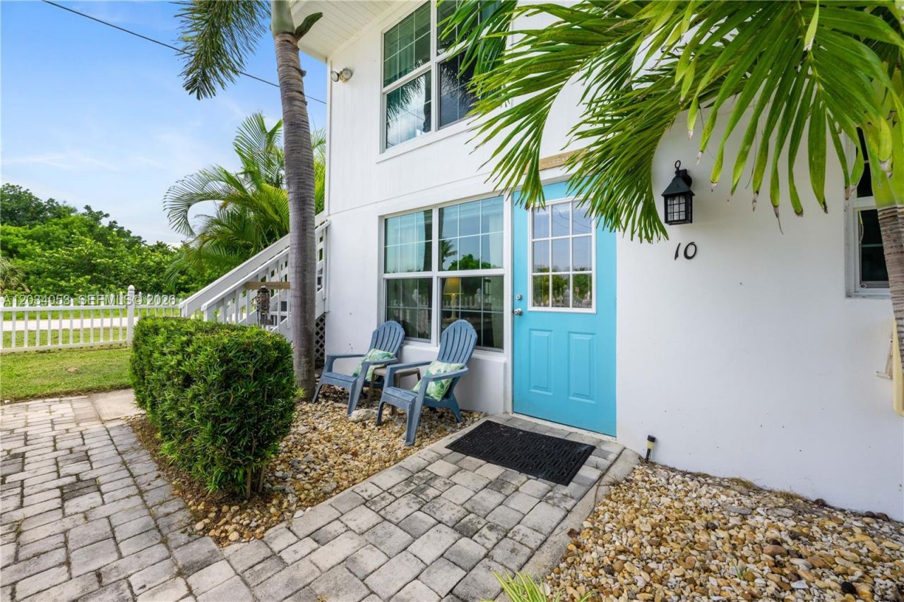 2502 Tamarind Dr , Fort Pierce, FL 34949 Photo