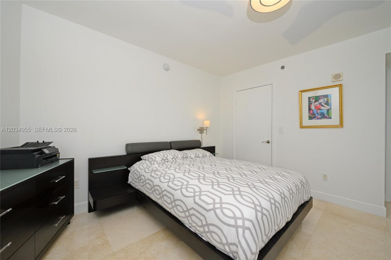 17201 Collins Ave, Unit 1508, Sunny Isles Beach, FL 33160 Photo