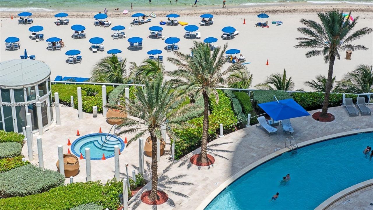 17201 Collins Ave, Unit 1508, Sunny Isles Beach, FL 33160 Photo