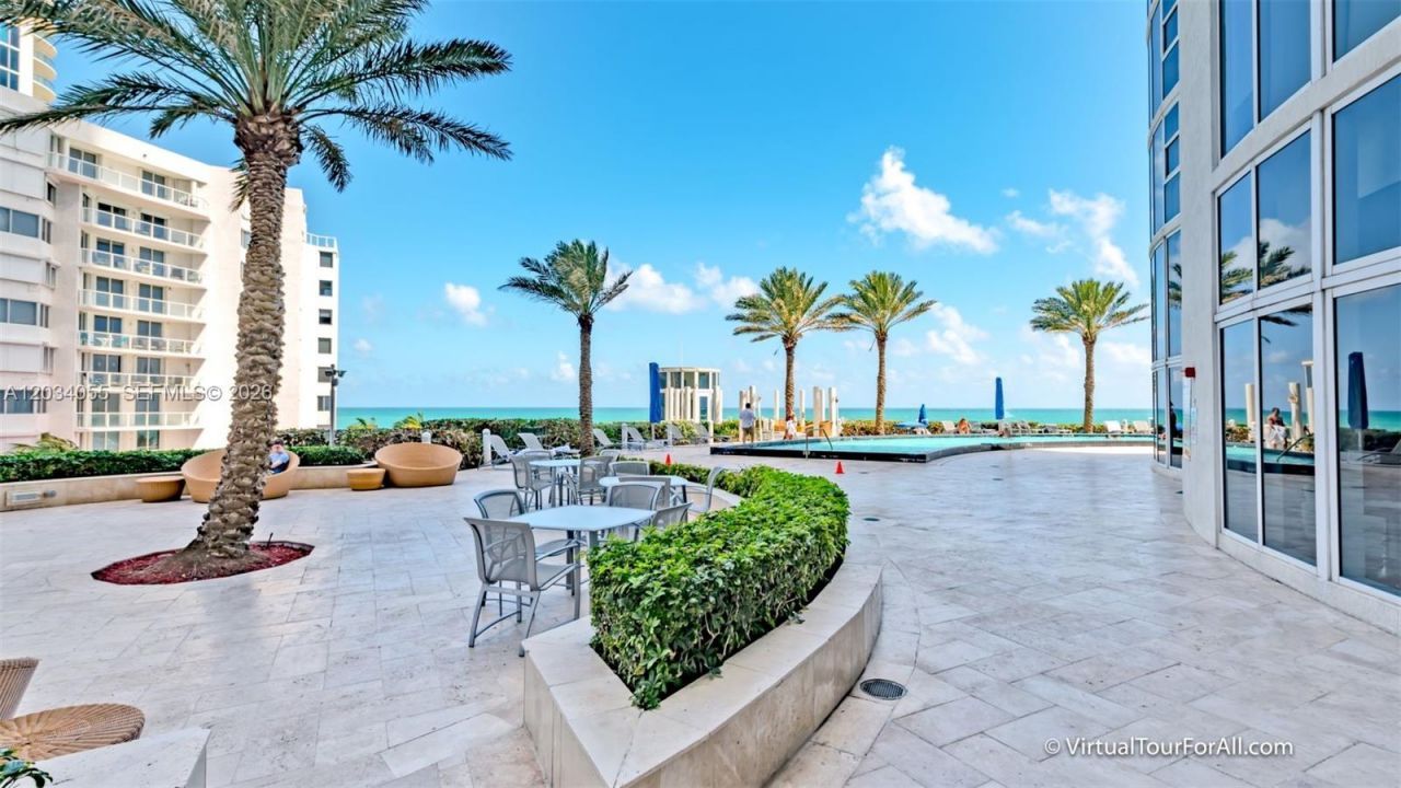 17201 Collins Ave, Unit 1508, Sunny Isles Beach, FL 33160 Photo