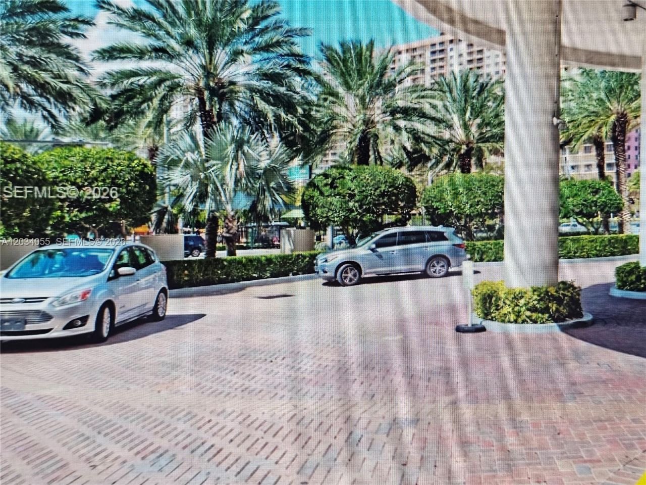 17201 Collins Ave, Unit 1508, Sunny Isles Beach, FL 33160 Photo