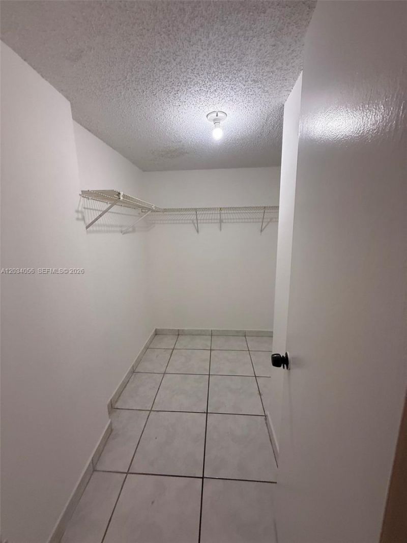 9917 W Okeechobee Rd , Unit 3-510, Hialeah Gardens, FL 33016 Photo