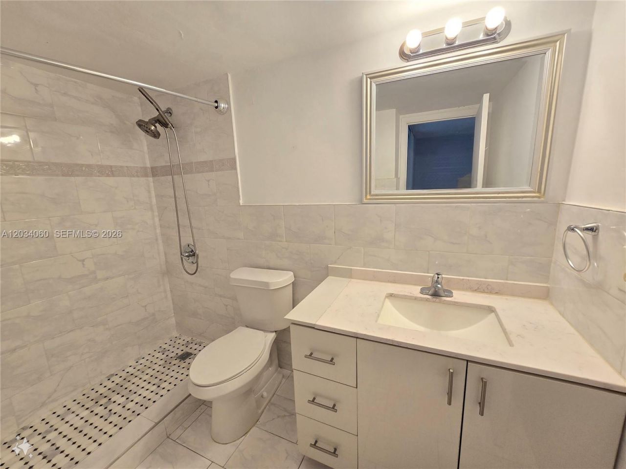 1475 NE 125th Ter , Unit 304-B, North Miami, FL 33161 Photo