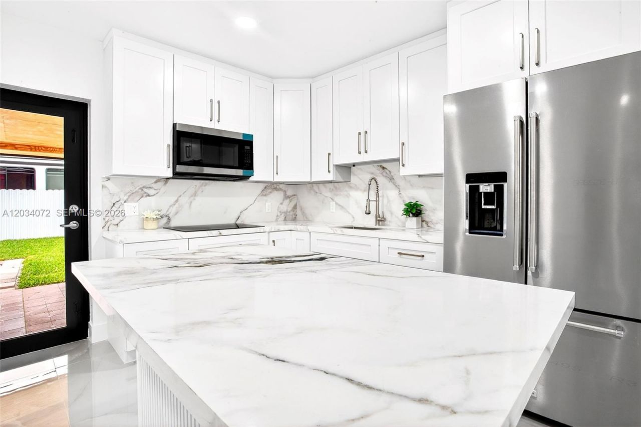 9290 NW 32nd Ct Rd , Miami, FL 33147 Photo