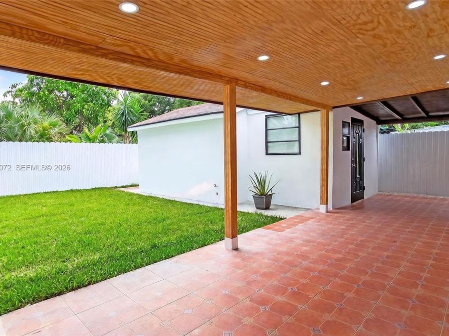 Property Image 57