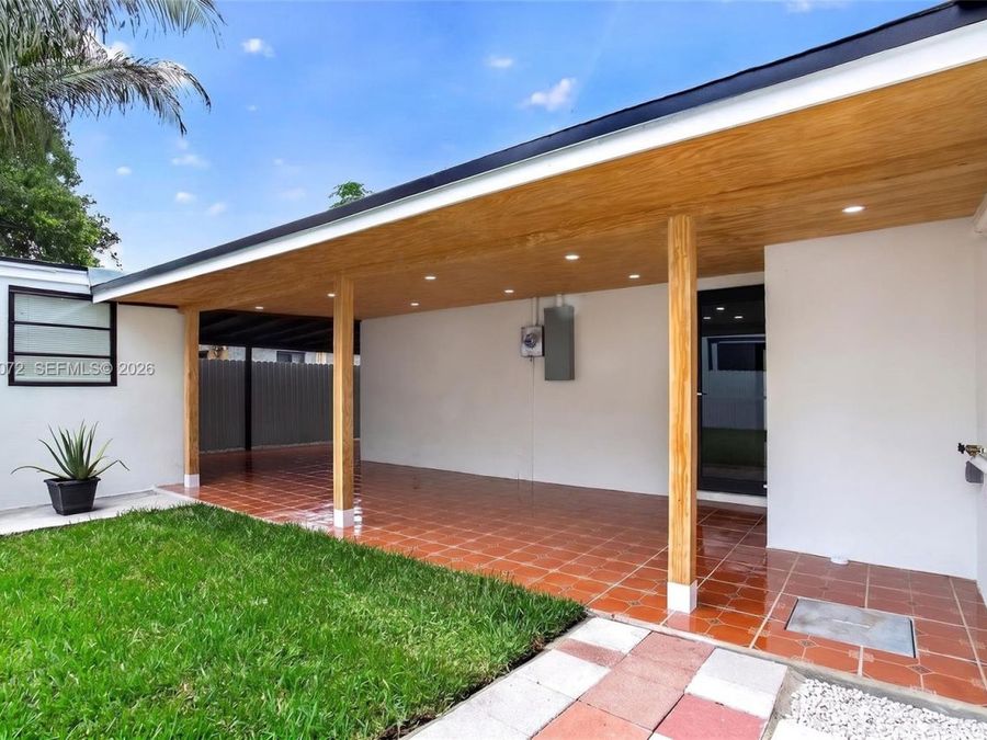 Property Image 63