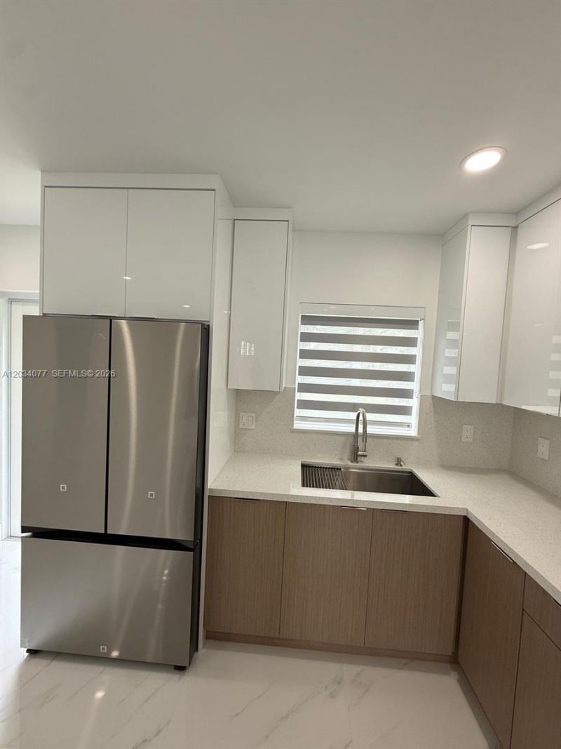 521 E 33rd St , Hialeah, FL 33013 Photo