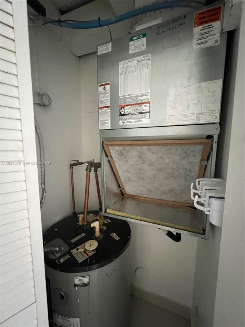 550 S Park Rd , Unit 14-8, Hollywood, FL 33021 Photo