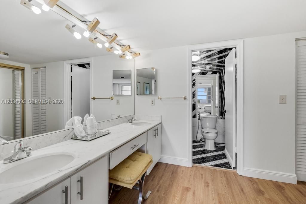 199 Ocean Lane Dr, Unit 1006, Key Biscayne, FL 33149 Photo