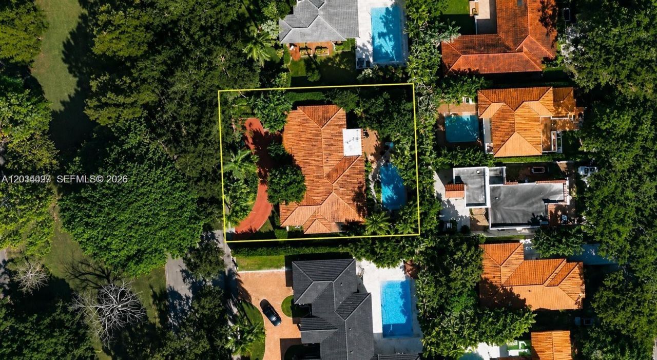 1915 Country Club Prado , Coral Gables, FL 33134 Photo