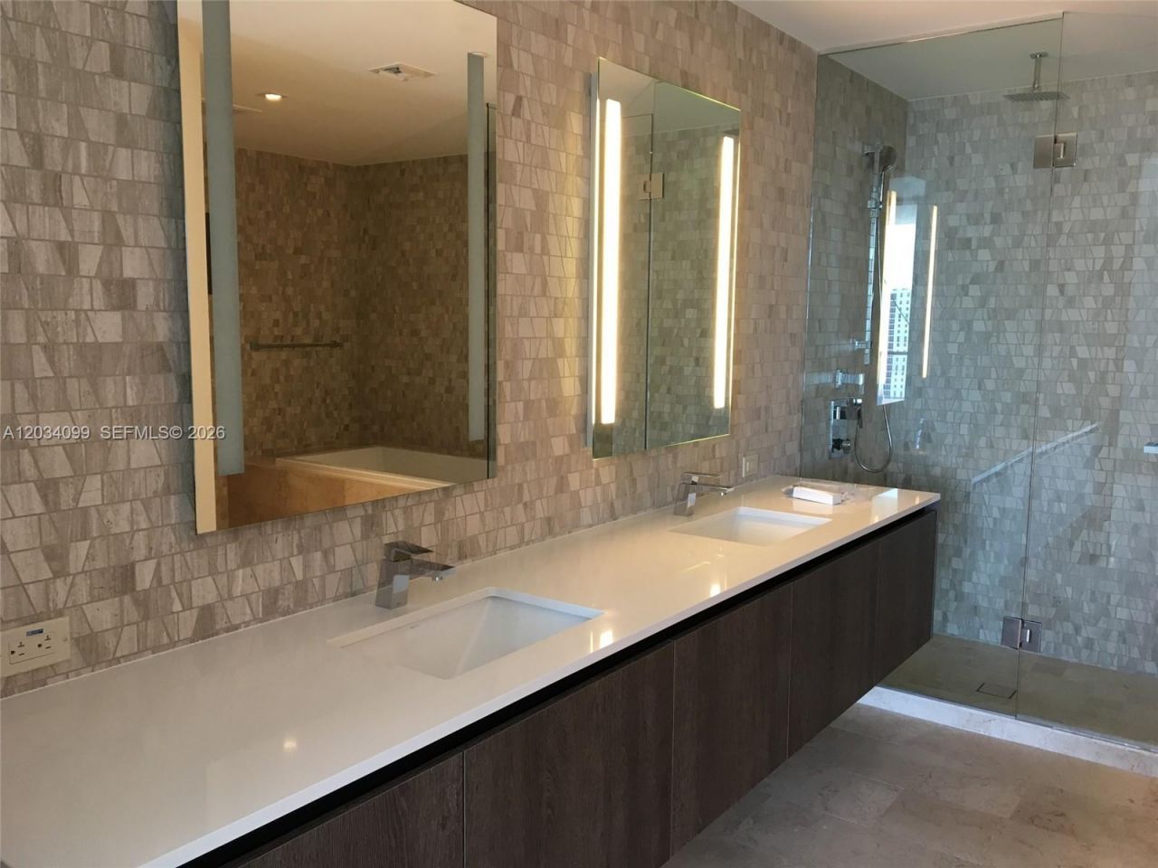 68 SE 6th St , Unit 1108, Miami, FL 33131 Photo