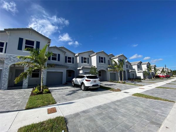 2609 SE 11th St, Unit 2609, Homestead, FL 33035