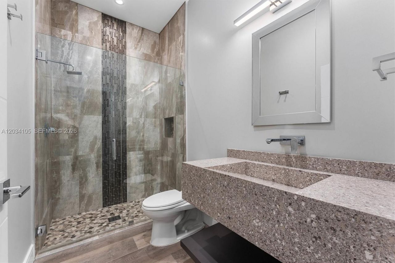 2431 NE 20th Ave , Lighthouse Point, FL 33064 Photo