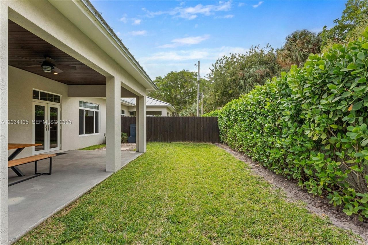 2431 NE 20th Ave , Lighthouse Point, FL 33064 Photo