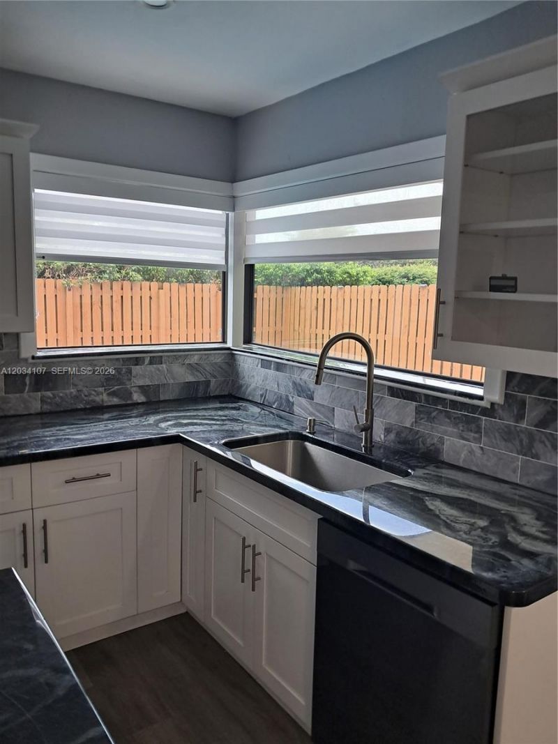 Please Call For Address, Miami, FL 33196 Photo