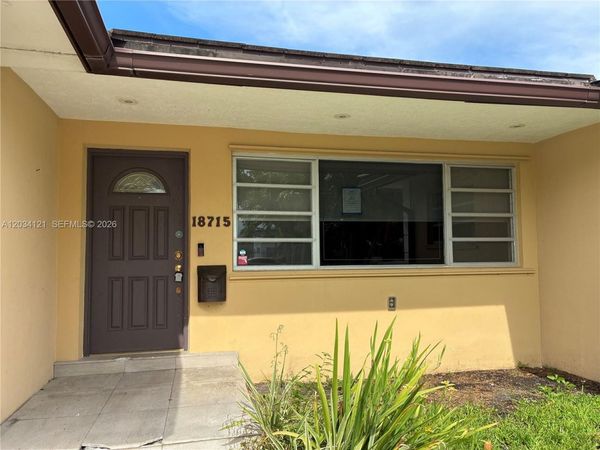 18715 NE 18th Ave, Miami, FL 33179