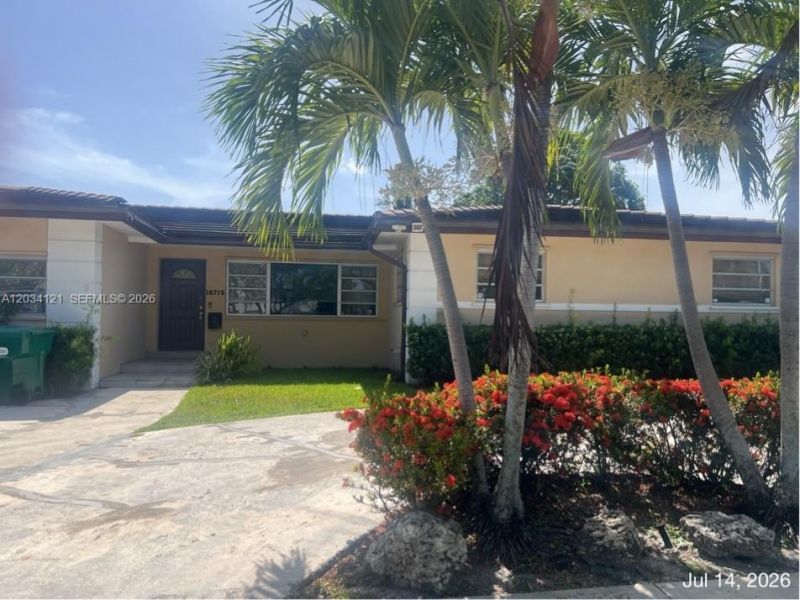 18715 NE 18th Ave, Miami, FL 33179 Photo
