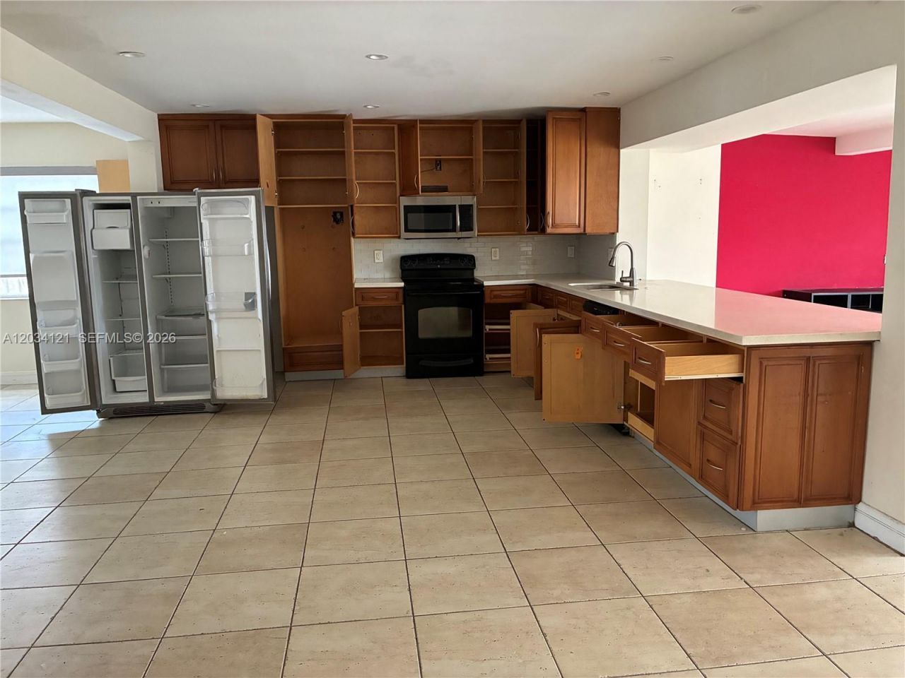 18715 NE 18th Ave , Miami, FL 33179 Photo