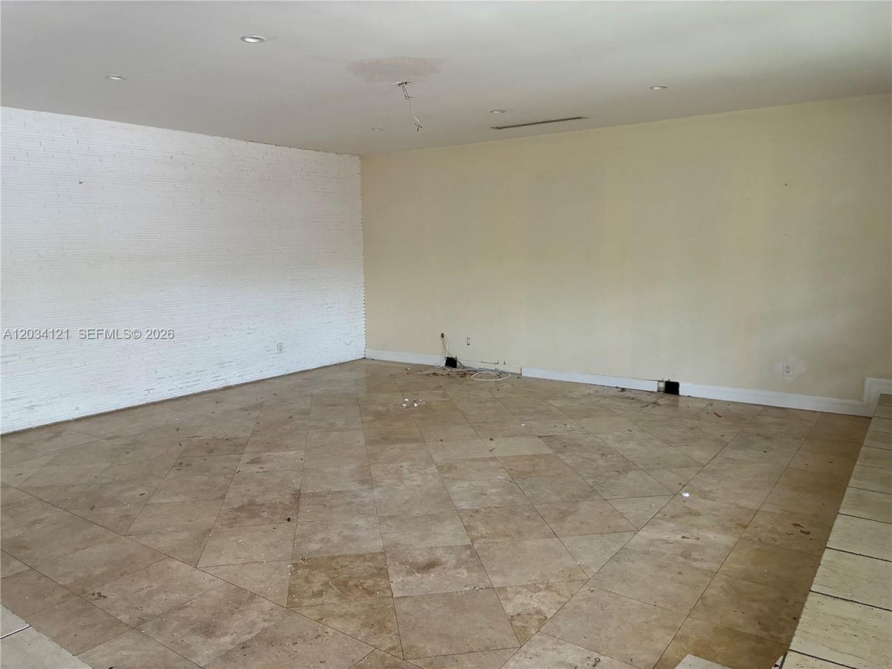 18715 NE 18th Ave , Miami, FL 33179 Photo
