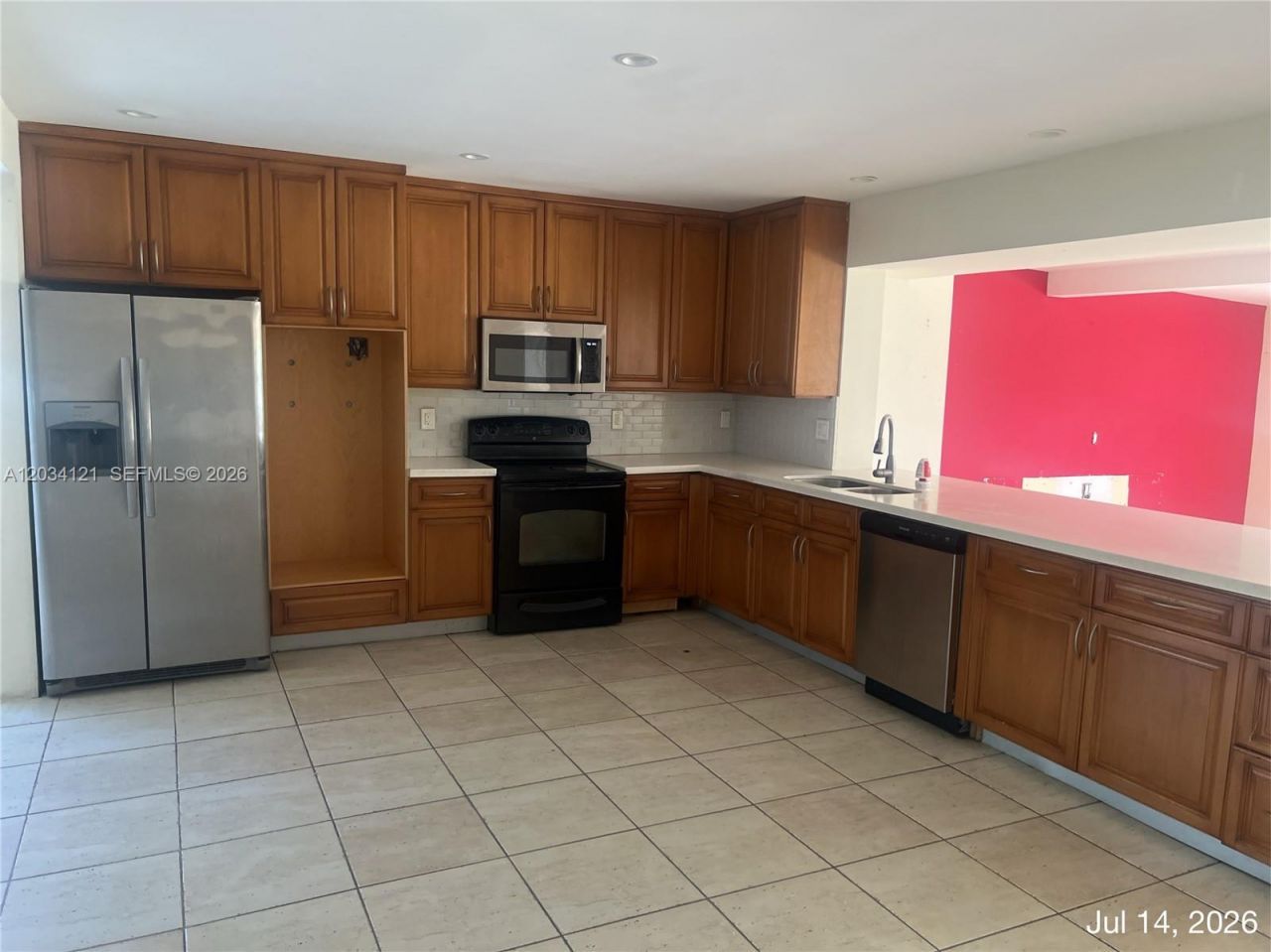 18715 NE 18th Ave, Miami, FL 33179 Photo