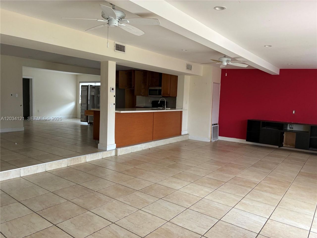 18715 NE 18th Ave , Miami, FL 33179 Photo