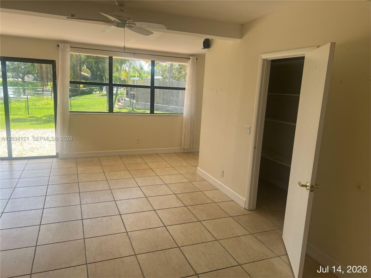 18715 NE 18th Ave, Miami, FL 33179 Photo