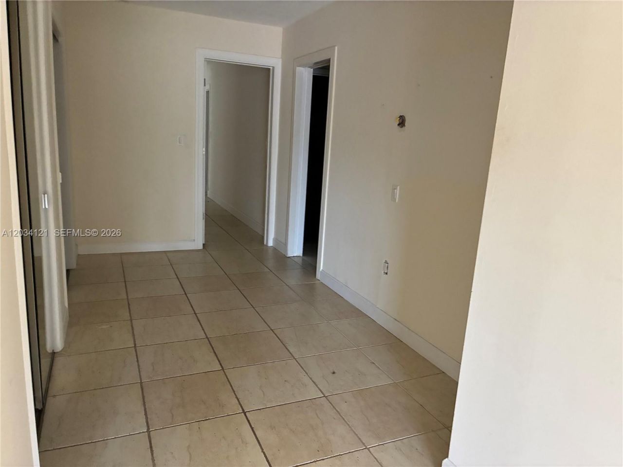 18715 NE 18th Ave , Miami, FL 33179 Photo