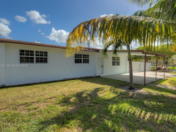 160 NW 199th St , Unit 1, Miami Gardens, FL 33169