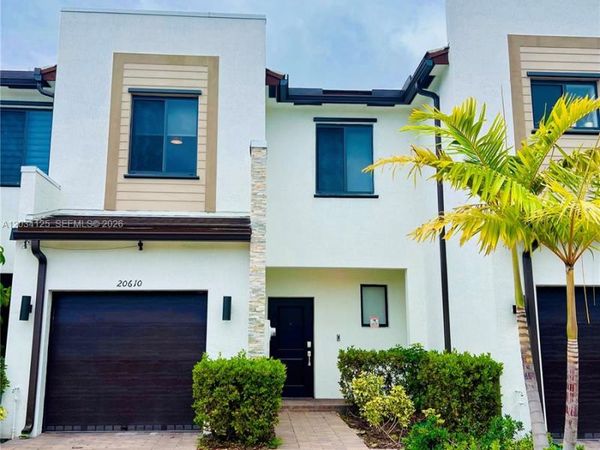 20610 NE 5th Pl, Miami, FL 33179