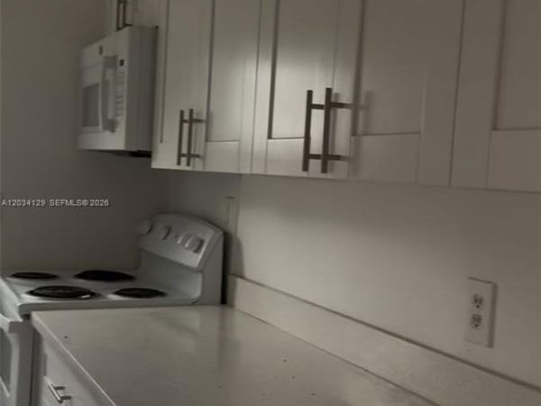 6732 Atlanta St , Hollywood, FL 33024