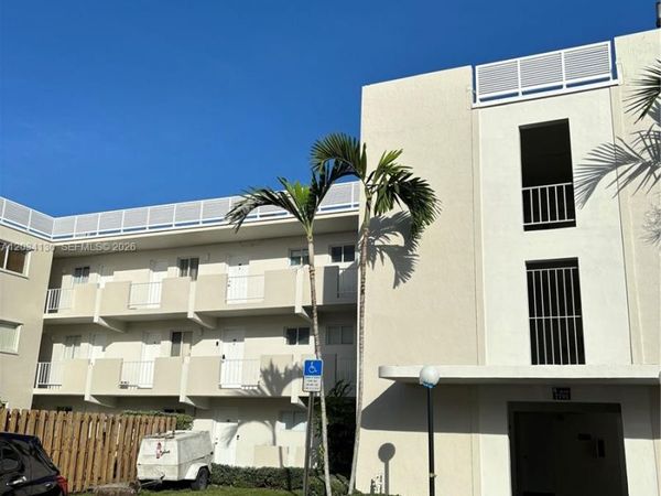 7701 SW 88th St , Unit B224, Miami, FL 33156