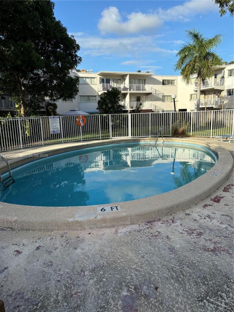 7701 SW 88th St , Unit B224, Miami, FL 33156 Photo