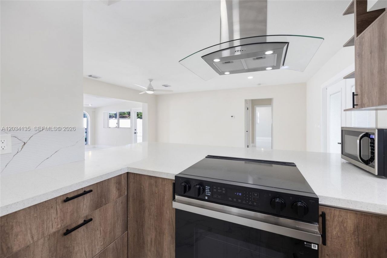 1221 SE 10th St , Deerfield Beach, FL 33441 Photo