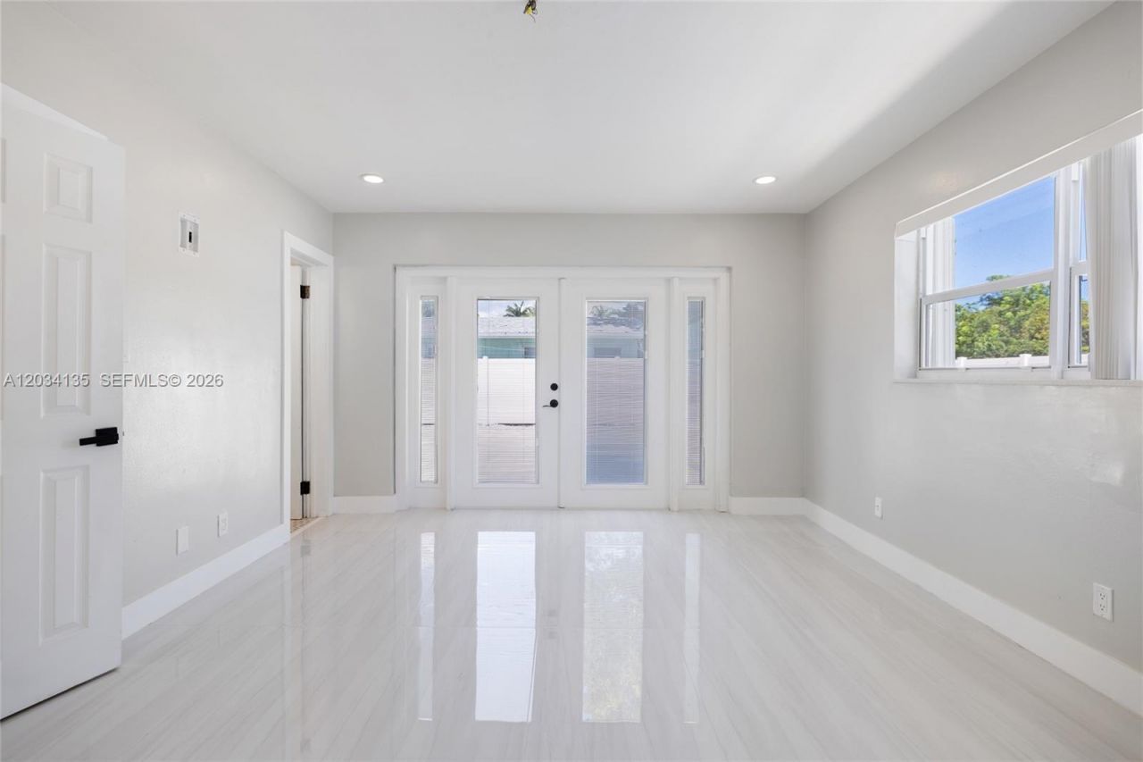 1221 SE 10th St , Deerfield Beach, FL 33441 Photo