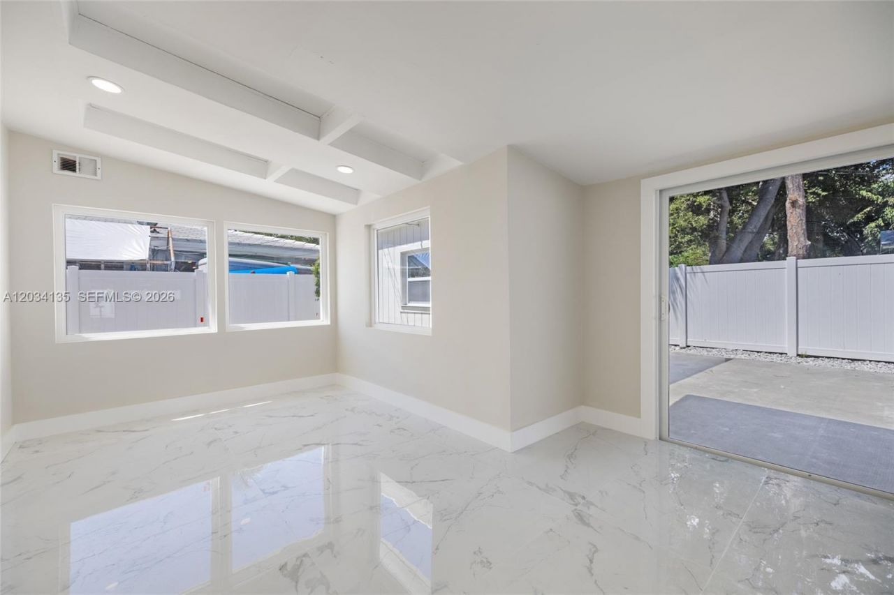 1221 SE 10th St , Deerfield Beach, FL 33441 Photo