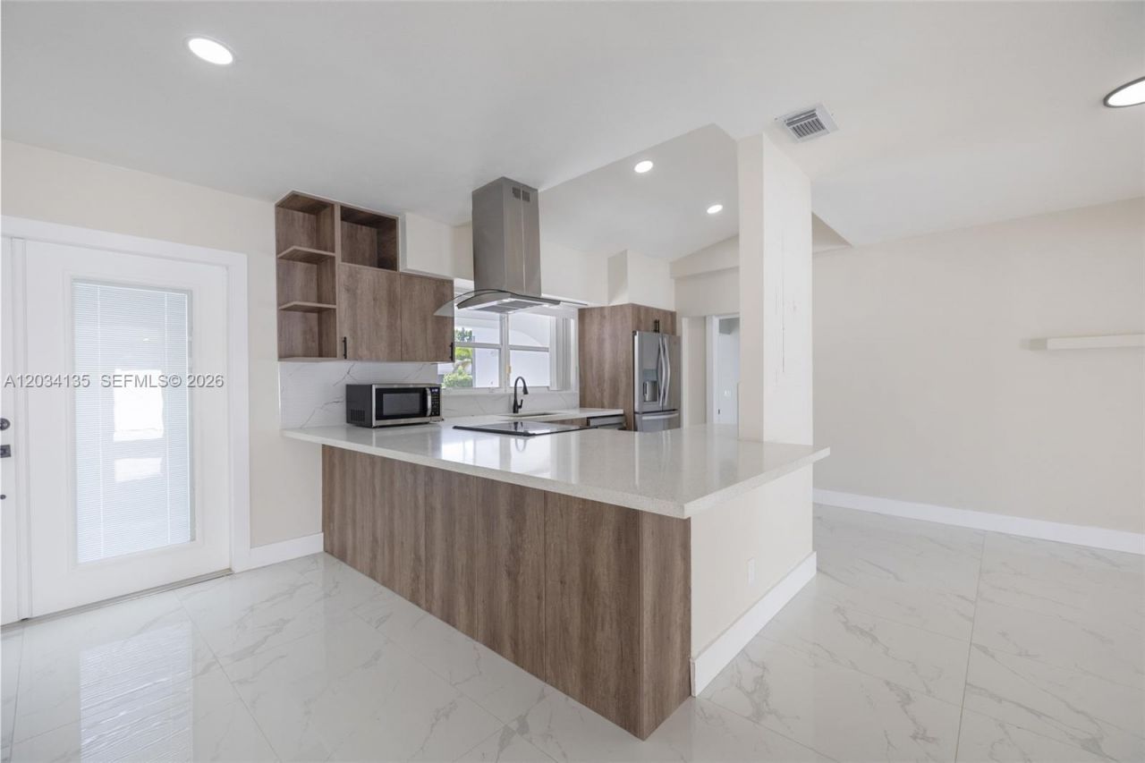 1221 SE 10th St , Deerfield Beach, FL 33441 Photo